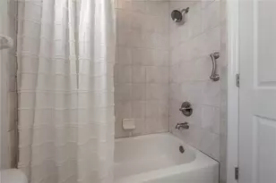 1108 Callista Ave, Valrico, FL 33596 - Photo 17