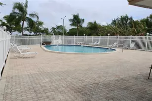 10780 43rd St N, Clearwater, FL 33762 - Photo 23