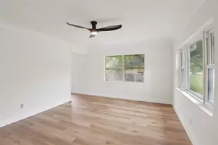 3468 9th Ave N, Saint Petersburg, FL 33713 - Photo 17