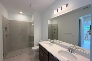 18820 Indian Rock Pl, Lakewood Ranch, FL 34211 - Photo 3