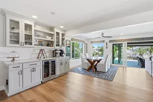 9571 Sun Isle Dr NE, Saint Petersburg, FL 33702 - Photo 15