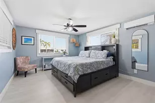 9571 Sun Isle Dr NE, Saint Petersburg, FL 33702 - Photo 23