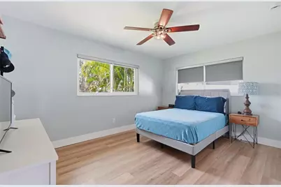 9571 Sun Isle Drive NE, Saint Petersburg, FL 33702 - Photo 25