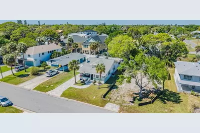 1875 Michigan Avenue NE, Saint Petersburg, FL 33703 - Photo 5