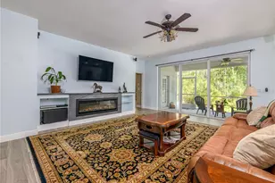 10515 Canary Isle Dr, Tampa, FL 33647 - Photo 5