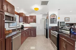 532 Crystal Dr, Madeira Beach, FL 33708 - Photo 9