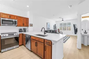 429 Lorraine Leland St, Dunedin, FL 34698 - Photo 17