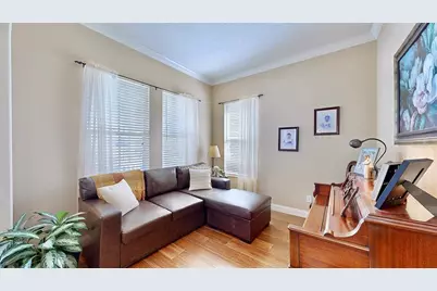 310 Manns Harbor Drive, Apollo Beach, FL 33572 - Photo 9