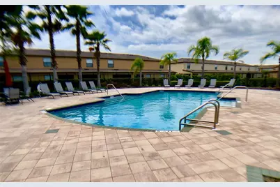 2634 Edgewater Falls Drive, Brandon, FL 33511 - Photo 15