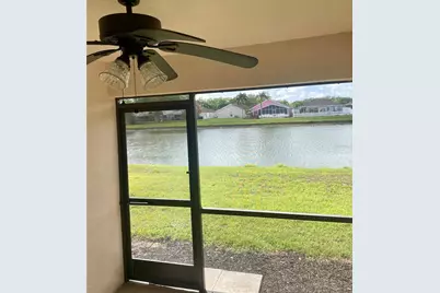 2634 Edgewater Falls Drive, Brandon, FL 33511 - Photo 13