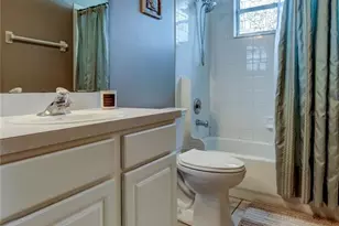 24318 Rolling View Ct, Lutz, FL 33559 - Photo 41