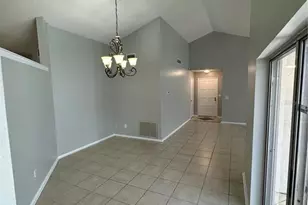 5906 Birchwood Dr, Tampa, FL 33625 - Photo 5