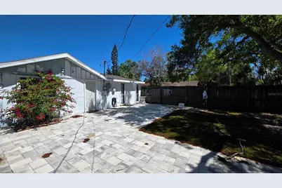 703 13th Avenue NW, Largo, FL 33770 - Photo 35