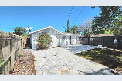 703 13th Avenue NW, Largo, FL 33770 - Photo 31