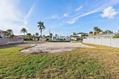 1235 Cordova Boulevard NE, Saint Petersburg, FL 33704 - Photo 7