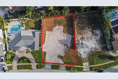 1235 Cordova Boulevard NE, Saint Petersburg, FL 33704 - Photo 3