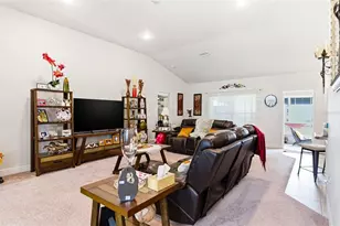 12181 Topaz St, Spring Hill, FL 34608 - Photo 17