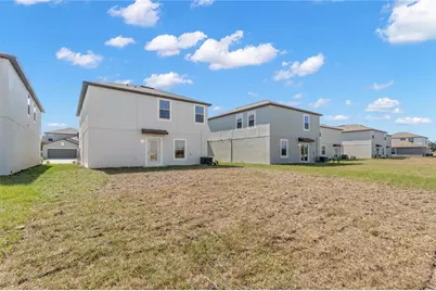 31603 Barrel Wave Way, Wesley Chapel, FL 33545 - Photo 25