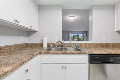 6320 Grand Bahama Circle #6320, Tampa, FL 33615 - Photo 15