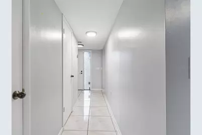 6320 Grand Bahama Circle #6320, Tampa, FL 33615 - Photo 23