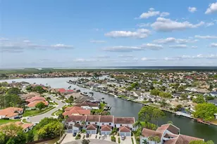 6320 Grand Bahama Cir, Tampa, FL 33615 - Photo 73