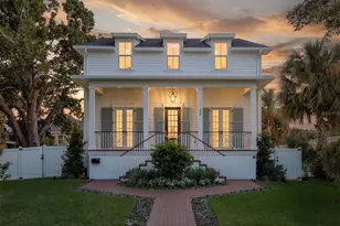 808 39th Ave NE, Saint Petersburg, FL 33703 - Photo 1