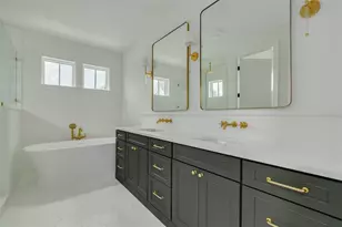 808 39th Ave NE, Saint Petersburg, FL 33703 - Photo 25