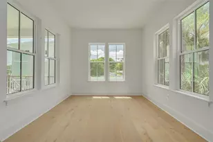 808 39th Ave NE, Saint Petersburg, FL 33703 - Photo 15