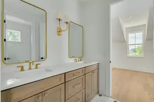 808 39th Ave NE, Saint Petersburg, FL 33703 - Photo 33