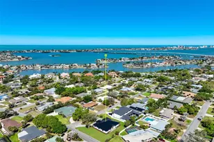 319 Cedar Ln, Largo, FL 33770 - Photo 3