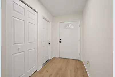 13922 Briardale Lane, Tampa, FL 33618 - Photo 3