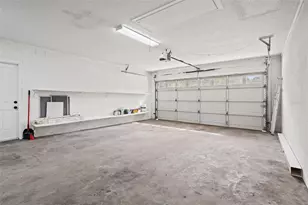 13922 Briardale Ln, Tampa, FL 33618 - Photo 25