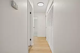 13922 Briardale Ln, Tampa, FL 33618 - Photo 13