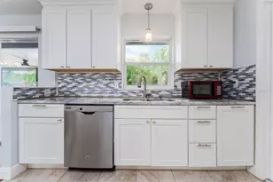 5067 Black Birch Trail, Mulberry, FL 33860 - Photo 11