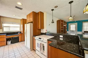 4192 96th Ave N, Pinellas Park, FL 33782 - Photo 7