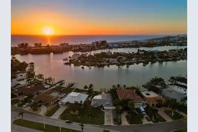 10088 Paradise Boulevard, Treasure Island, FL 33706 - Photo 77