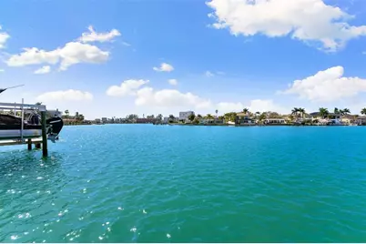 10088 Paradise Boulevard, Treasure Island, FL 33706 - Photo 51