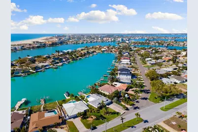 10088 Paradise Boulevard, Treasure Island, FL 33706 - Photo 53