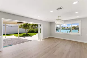 10088 Paradise Blvd, Treasure Island, FL 33706 - Photo 29