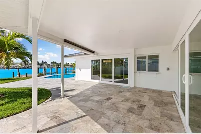 10088 Paradise Boulevard, Treasure Island, FL 33706 - Photo 27