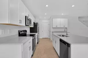 12411 Gust Ct, Hudson, FL 34669 - Photo 3