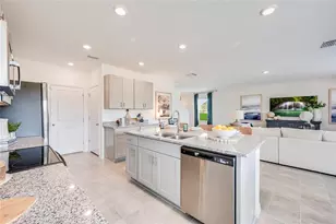 12411 Gust Ct, Hudson, FL 34669 - Photo 9