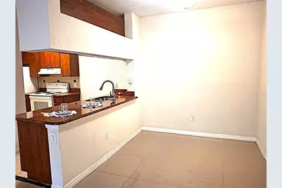 13304 Sanctuary Cove Drive #303, Temple Terrace, FL 33637 - Photo 7