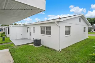 5107 Park Lake Dr N, Pinellas Park, FL 33782 - Photo 27