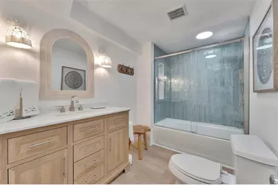 700 14th Street NW, Largo, FL 33770 - Photo 13