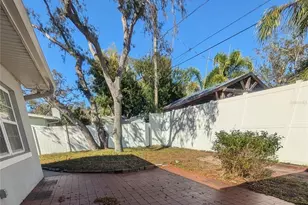 5041 Myrtle Ln, Madeira Beach, FL 33708 - Photo 23