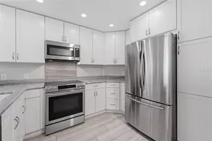 3001 58th Ave S, Saint Petersburg, FL 33712 - Photo 5