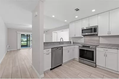 3001 58th Avenue S #1015, Saint Petersburg, FL 33712 - Photo 3