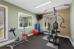 3001 58th Ave S, Saint Petersburg, FL 33712 - Photo 43