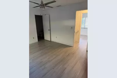 13905 Village Terrace Drive, Tampa, FL 33624 - Photo 17